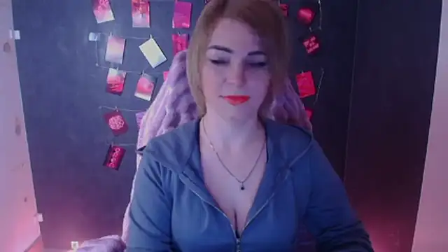 Snapshot of CuttieEmma chatting on 02/27/26, 12:49 CuttieEmma online show from 02/27/26, 12:49