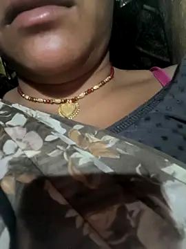 Priyakoli4568 online show from 05/15/26, 07:21