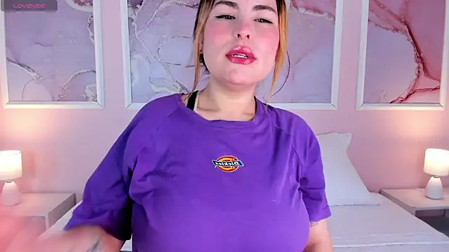 Snapshot of Kennya_Rodriguez chatting on 12/23/25, 12:08 Kennya Rodriguez online show from 12/23/25, 12:08