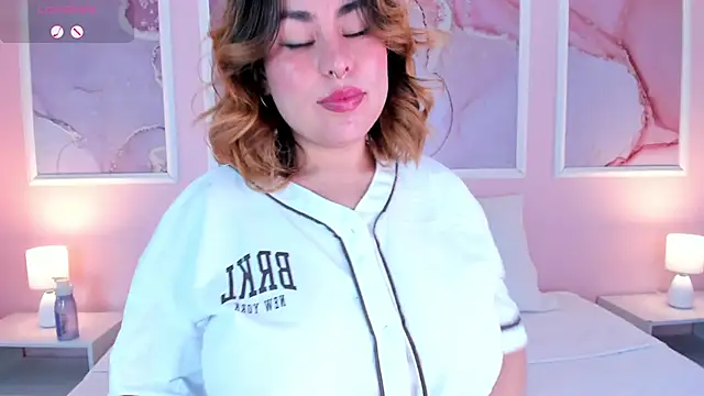 Kennya Rodriguez online show from 02/08/26, 04:05