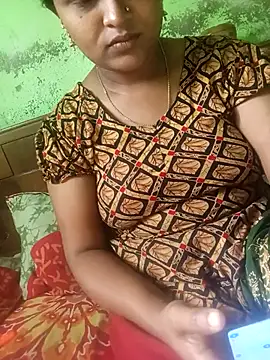 Romantic-Couple999 online show from 03/25/26, 08:31