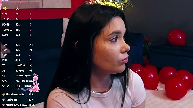 Snapshot of SelenaAllure chatting on 02/17/26, 05:04 SelenaAllure online show from 02/17/26, 05:04