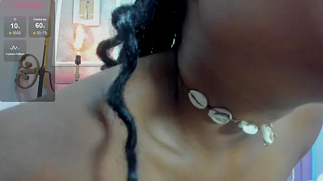 Luna cocoa online show from 02/03/26, 12:43