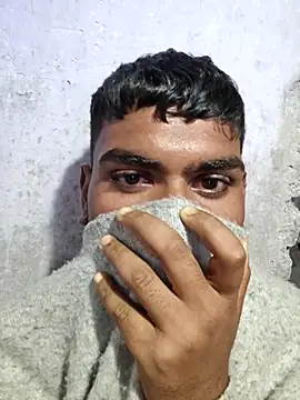 Iamtransboy online show from 02/03/26, 05:51