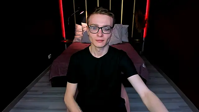 Snapshot of Emmit_Barker chatting on 02/20/26, 03:58 Emmit Barker online show from 02/20/26, 03:58