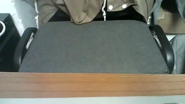 elegantblack online show from 03/19/26, 12:42