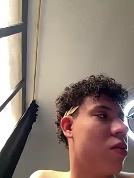 Snapshot of yoursexyjose chatting on 02/11/26, 06:57 yoursexyjose online show from 02/11/26, 06:57