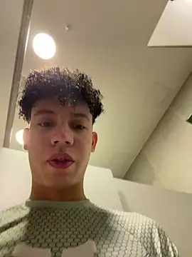 yoursexyjose online show from 07/06/26, 05:59