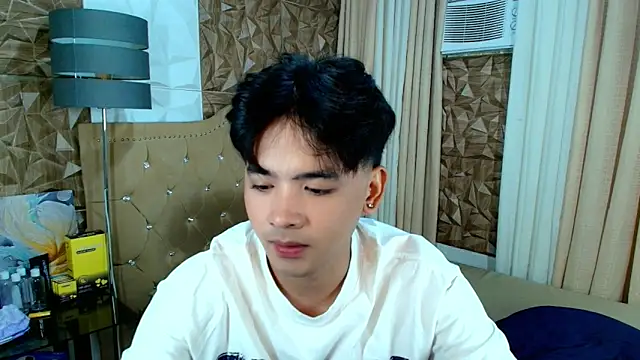 Snapshot of spoiledmycock chatting on 02/17/26, 04:35 spoiledmycock online show from 02/17/26, 04:35