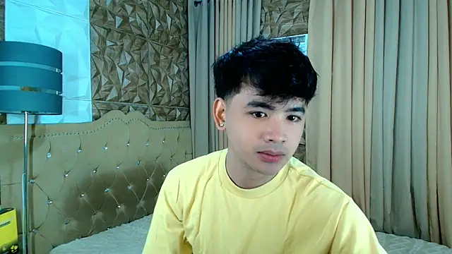 Snapshot of spoiledmycock chatting on 02/22/26, 04:38 spoiledmycock online show from 02/22/26, 04:38