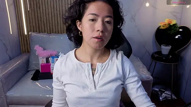 Lynn turner online show from 02/28/26, 01:01