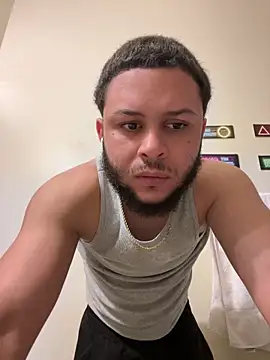 Snapshot of Tu_PaPi_Favorito chatting on 02/28/26, 09:10 Tu PaPi Favorito online show from 02/28/26, 09:10