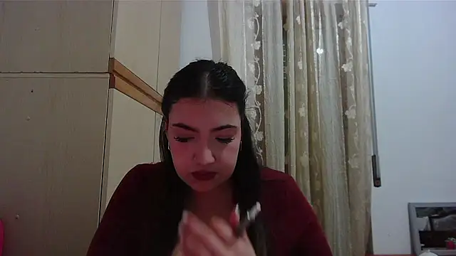 LunaVelix online show from 02/10/26, 08:40