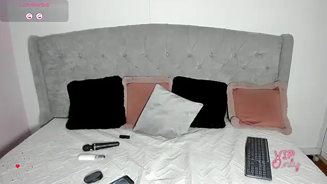 KeylaGomez  online show from 02/22/26, 12:36