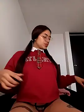 Snapshot of _ValentinaX_ chatting on 02/14/26, 11:51 ValentinaX online show from 02/14/26, 11:51