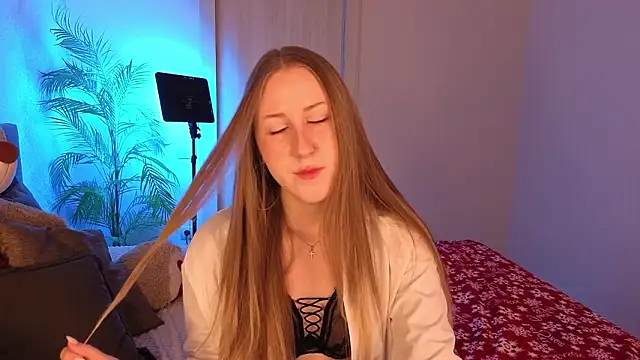 CassieReborn online show from 02/02/26, 09:57