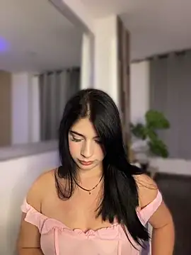 Snapshot of _HannahFox_ chatting on 06/23/26, 12:08 HannahFox online show from 06/23/26, 12:08