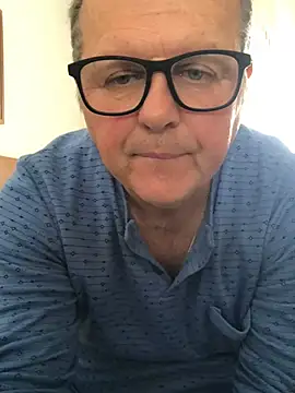 Snapshot of YachtCaptain10 chatting on 02/02/26, 10:36 YachtCaptain10 online show from 02/02/26, 10:36