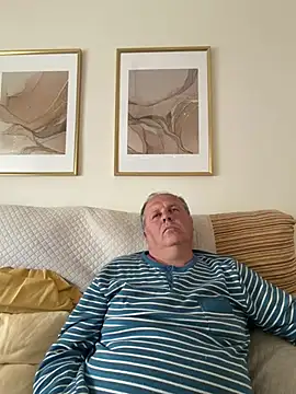 YachtCaptain10 online show from 05/04/26, 05:53