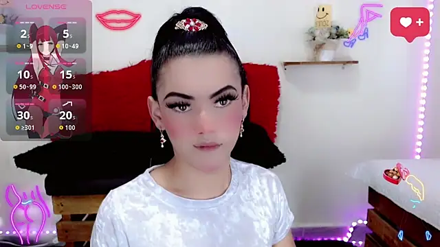 Snapshot of NathalialLooes chatting on 02/14/26, 05:26 NathalialLooes online show from 02/14/26, 05:26