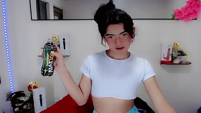 NathalialLooes online show from 03/09/26, 05:55