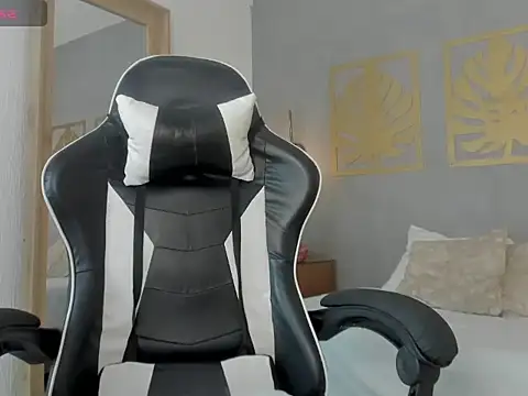 duna23  online show from 03/06/26, 12:23