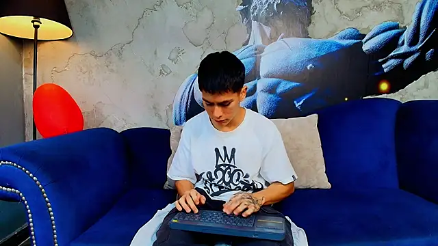 Aron pulse online show from 02/20/26, 01:33