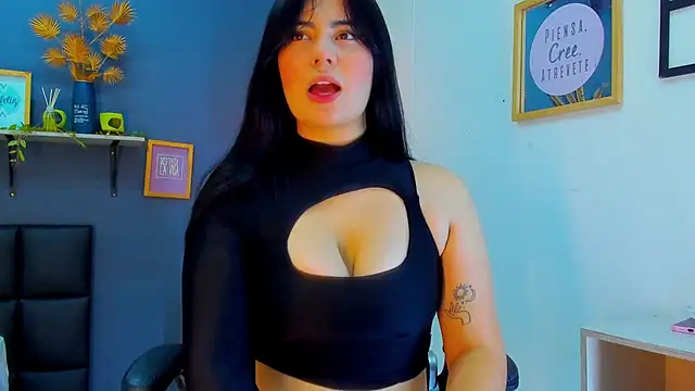 eliza pink24 online show from 02/11/26, 09:53