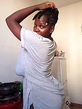 MIlk Spray  online show from 03/08/26, 06:06