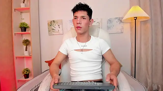 arlequiin  online show from 02/10/26, 08:57