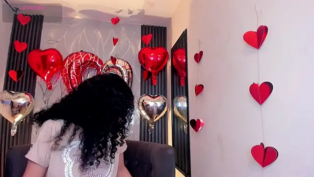 Snapshot of Zoe-yanin chatting on 02/14/26, 06:48 Zoe-yanin online show from 02/14/26, 06:48