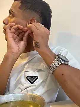 dominick fran online show from 04/15/26, 06:26