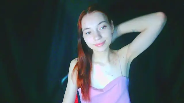 Snapshot of liza__kitty chatting on 04/27/26, 02:15 liza kitty online show from 04/27/26, 02:15