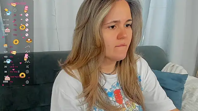 LilyBel online show from 04/10/26, 08:08