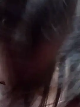 Snapshot of Marui-1 chatting on 02/22/26, 02:04 Marui-1 online show from 02/22/26, 02:04