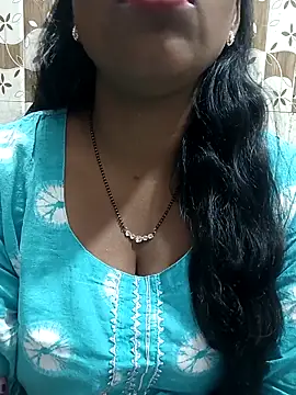 Snapshot of Parul-009 chatting on 02/01/26, 07:29 Parul-009 online show from 02/01/26, 07:29