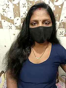 Snapshot of Parul-009 chatting on 02/04/26, 05:46 Parul-009 online show from 02/04/26, 05:46