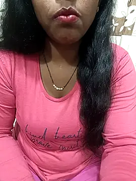 Snapshot of Parul-009 chatting on 02/09/26, 06:50 Parul-009 online show from 02/09/26, 06:50