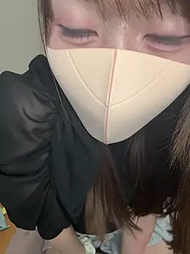 momo mm online show from 06/07/26, 11:03