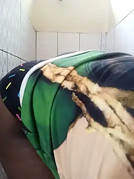 Snapshot of ShatraKaleesi chatting on 02/10/26, 05:55 ShatraKaleesi online show from 02/10/26, 05:55