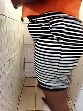 Snapshot of ShatraKaleesi chatting on 02/13/26, 05:14 ShatraKaleesi online show from 02/13/26, 05:14