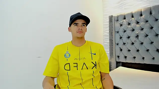 samuel wyatt online show from 03/21/26, 03:22