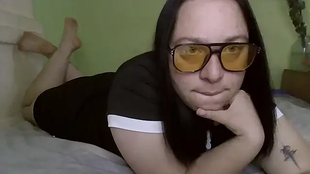 MillaSourety online show from 03/19/26, 07:01