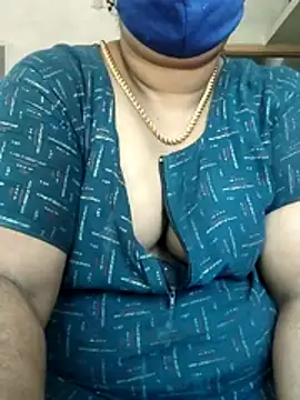 Snapshot of Tamil_Devasri chatting on 04/03/26, 07:28 Tamil Devasri online show from 04/03/26, 07:28