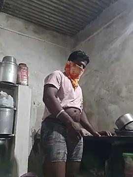 Snapshot of babu_bull chatting on 05/28/26, 06:38 babu bull online show from 05/28/26, 06:38