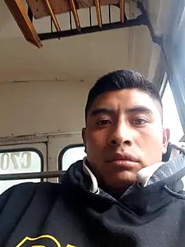 Snapshot of asperezas chatting on 02/24/26, 01:20 asperezas online show from 02/24/26, 01:20