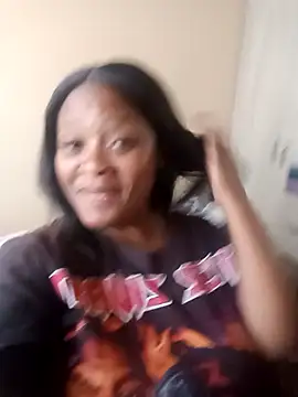 BBWQueenxx online show from 06/08/26, 12:16