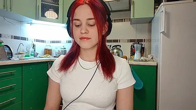 Snapshot of CalandraRolon chatting on 02/19/26, 05:42 CalandraRolon online show from 02/19/26, 05:42