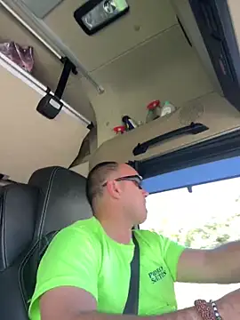 kipsy0 online show from 04/08/26, 09:09