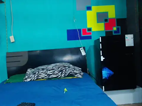 analyn-2027 online show from 02/09/26, 10:58